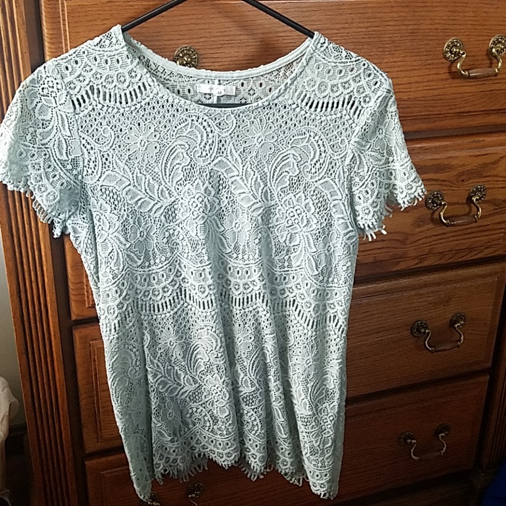 Maurices top